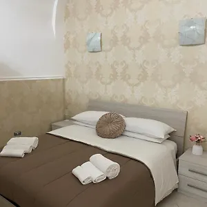 casa-flower.hotels-amalfi.com/